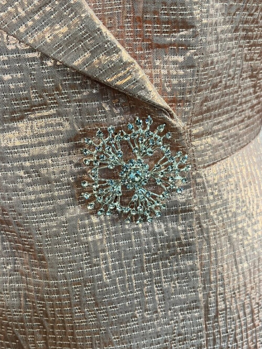 Midnight velvet peach-colored brocade skirt suit - Picture 7 of 8